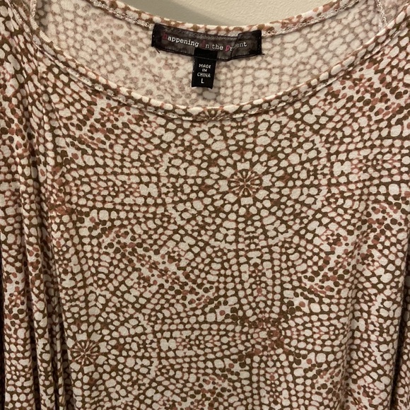 Cute flowy summer top - Picture 2 of 3